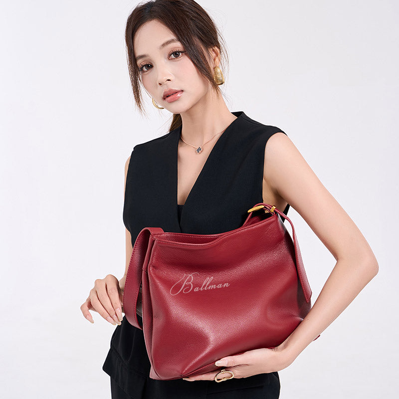 Wholesale Custom Full‑Grain Leather Hobo Bag Soft Slouchy Silhouette Adjustable Buckle Strap Elegant Daily Work Shoulder Bag H98049