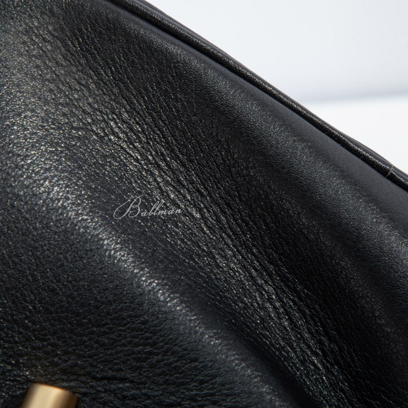Wholesale Custom Leather Handbag, Half Moon Shape, Gold Bead Zipper, Detachable Crossbody Strap, H98080