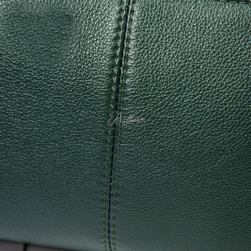 Wholesale Custom Full‑Grain Leather Hobo Bag Smooth Soft Texture Zipper Closure Adjustable Shoulder Strap Minimalist Casual Handbag H98056