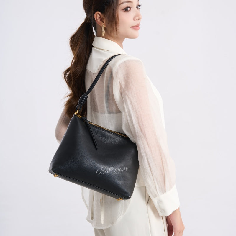 Wholesale Customizable Leather Hobo Crossbody Bag Knotted Shoulder Strap Gold Hardware Soft Relaxed Silhouette Detachable Long Strap H98087